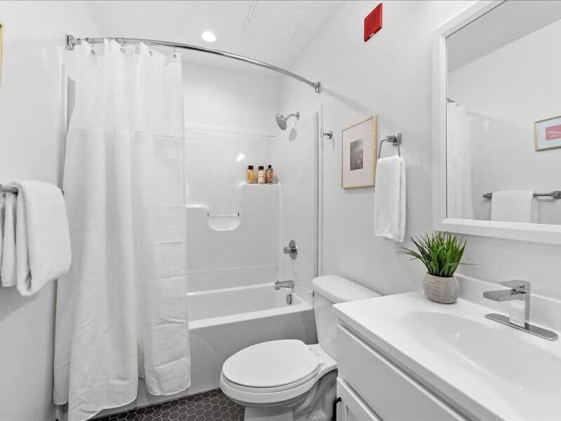 Cozysuites Trendy 1Br, Downtown 피츠버그 외부 사진